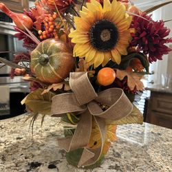 Fall/Pumpkin Flower Arrangement