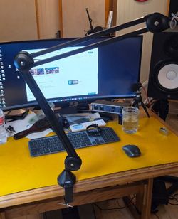 Rode desktop mic stand