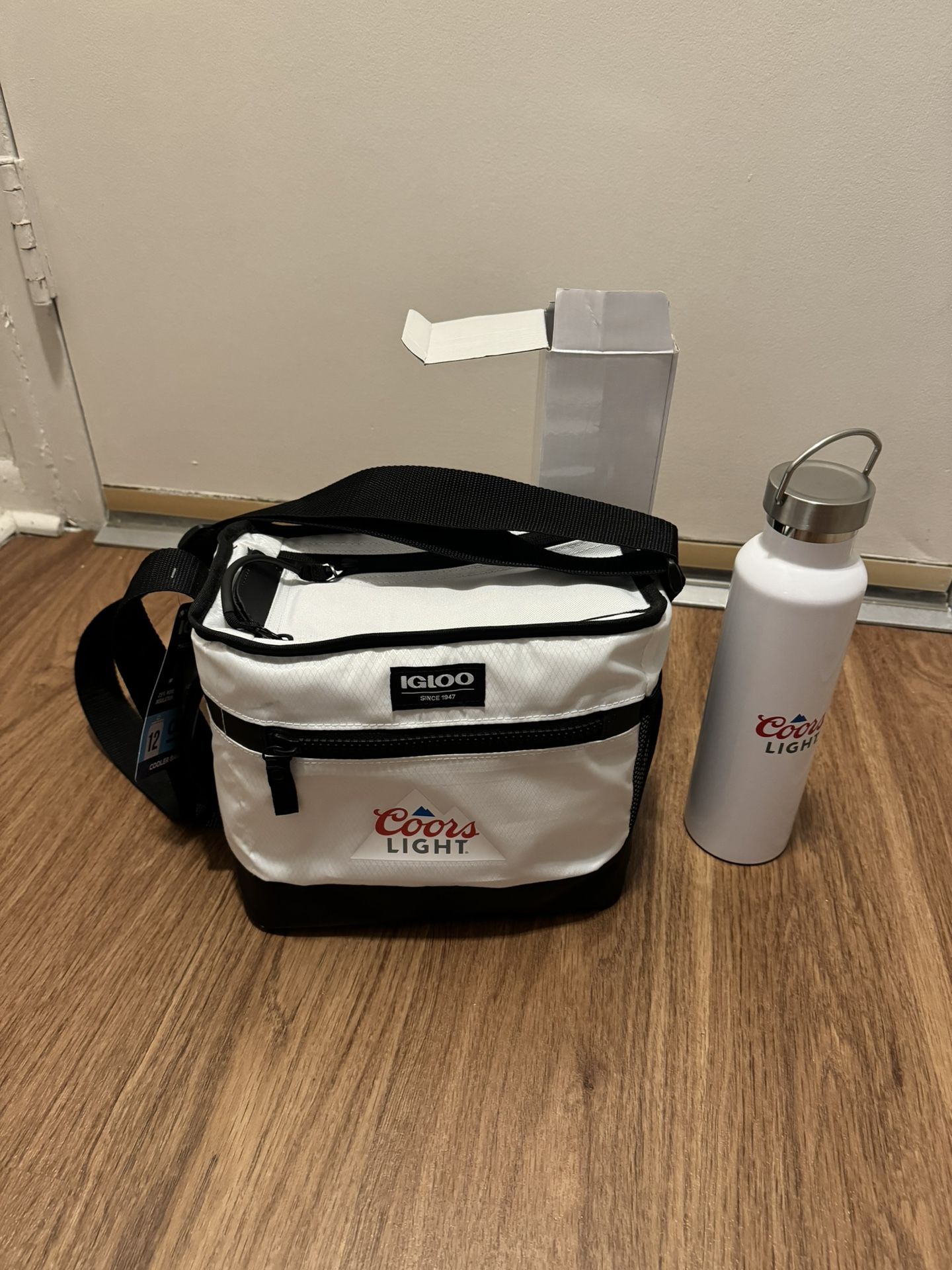 Coors Light Cooler Bag With Coors Light Water Bottle