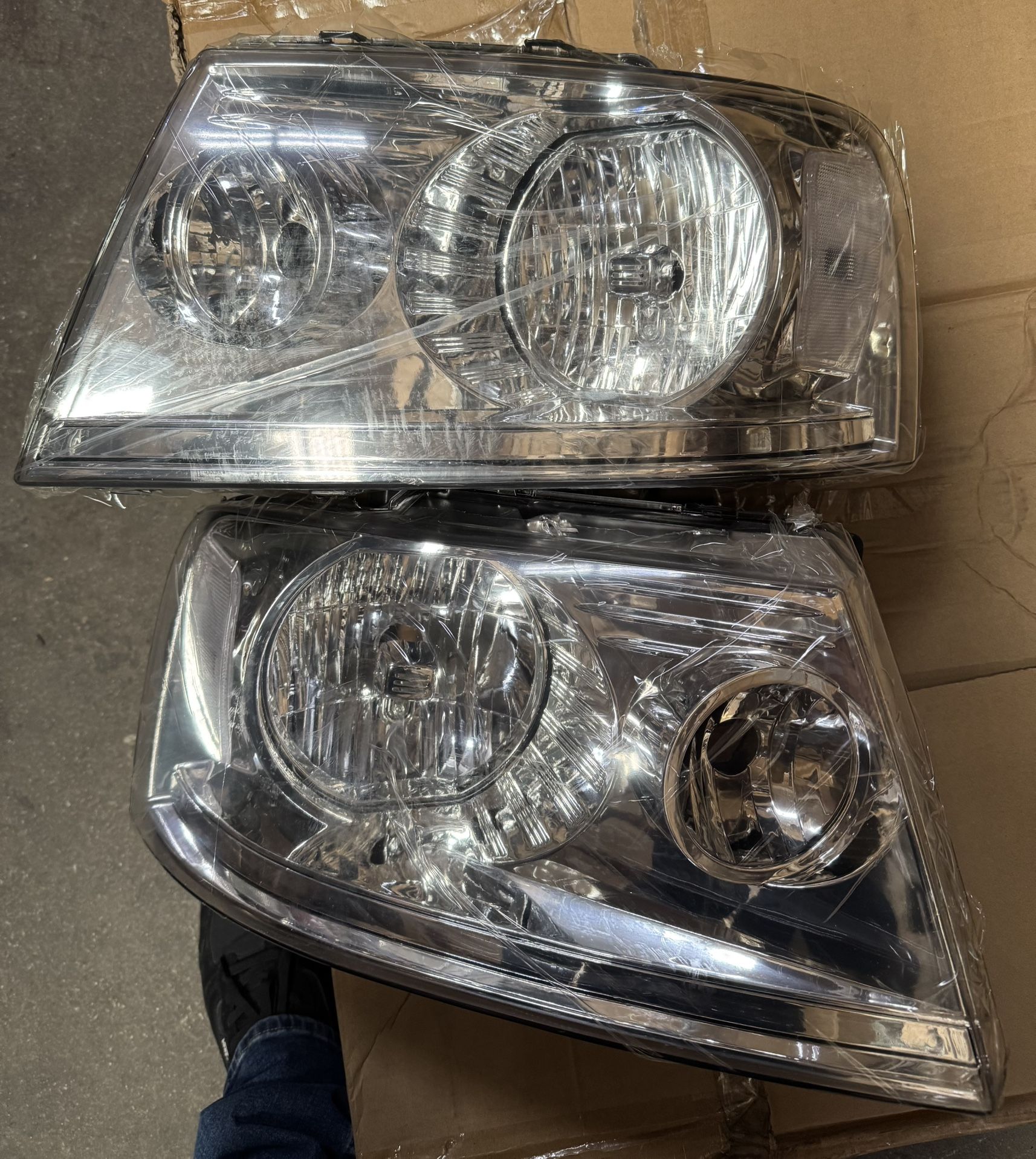 Speed Daddy LED DRL Headlights For 2004-2008 Ford F150 & Lincoln Mark LT - Chrome Housing, Clear Lens