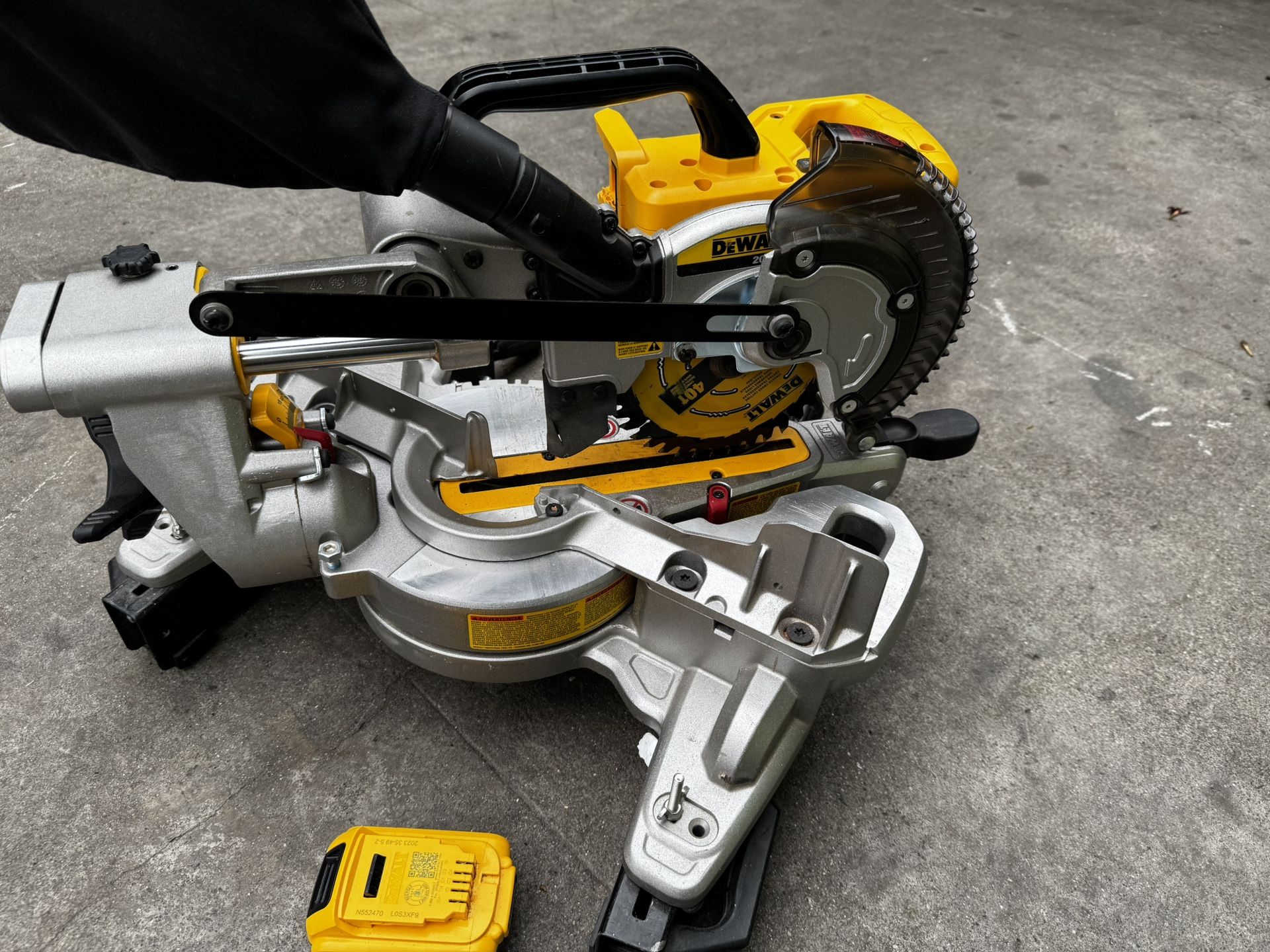 Dewalt 20v Bevel Saw