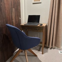 26” Mission Style Dest with Keyboard Drawer