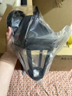 BRAND NEW Outdoor Lighting
