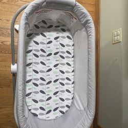 Bassinet 