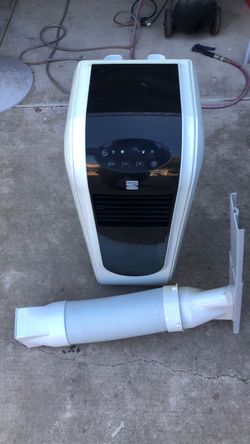 Kenmore portable AC 8,000 BTU includes the hose and attached windows