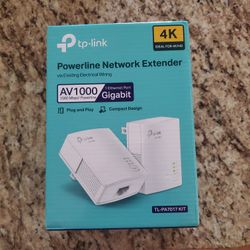 TP-Link AV1000 Powerline Ethernet Adapter Kit