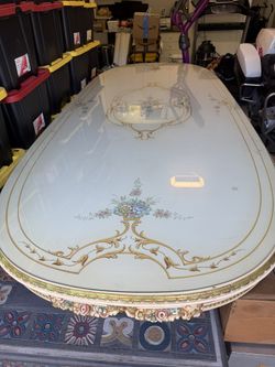 A Fine Italian Table With Eight Chairs For Sale The Color Is Beige Color