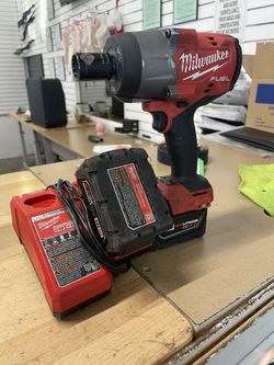 Milwaukee impact wrench 2967-20