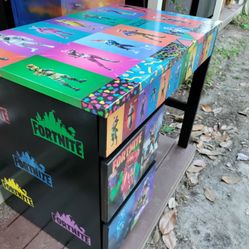 Fortnite Solid Wood Desk