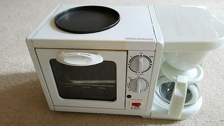 Toaster/oven/Coffee maker