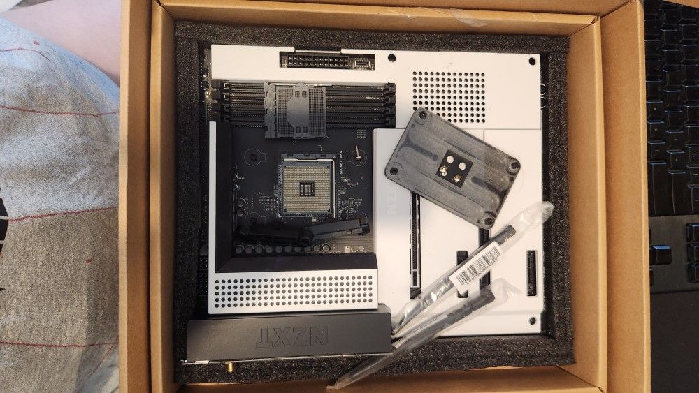 Broken NZXT N7 B550 Motherboard w/ Replacement Socket