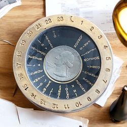 Vintage Time Zone PaperWeight In Gold Tone See Quarter For Size 