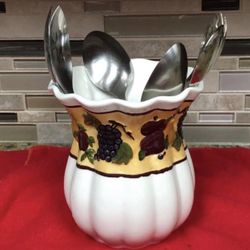 Celebrating Home embossed fruits Sonoma villa utensils container