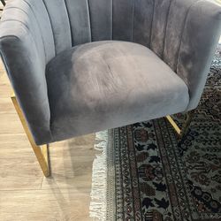 Velvet Lounging Chair