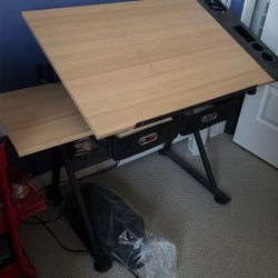 Adjustable Art Table 