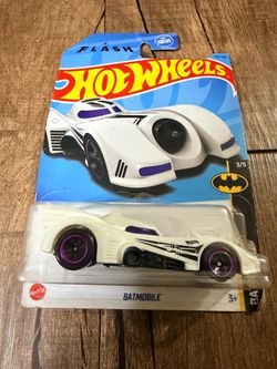 2023 Hot Wheels Batmobile White – The Flash Batman 103/250