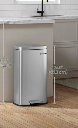 Trash Can with Lid, 8 Gallon Garbage Can, Stainless Steel Small Waste Bin with Step Pedal and Inner Bucket, Soft Close, Kitchen, Silver ULTB03NL