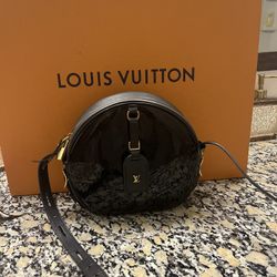 LV Authentic 