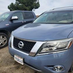 2014 Nissan Pathfinder