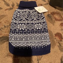 Dog sweater size small
