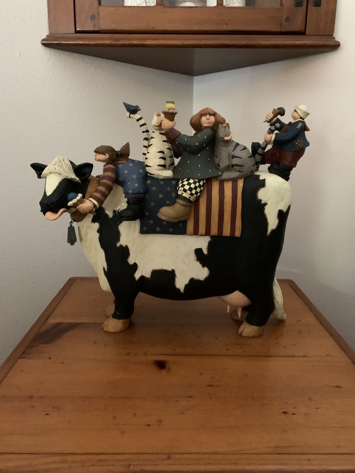 Williraye Cow Figurine
