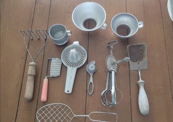 Vintage Kitchen Items