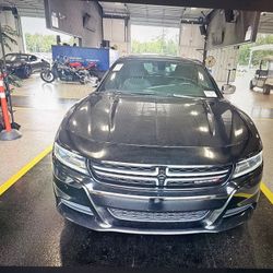 2015 Dodge Charger SXT Excellent Condition 
