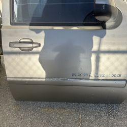2007 To 2013 Chevy Or GMC Right Door