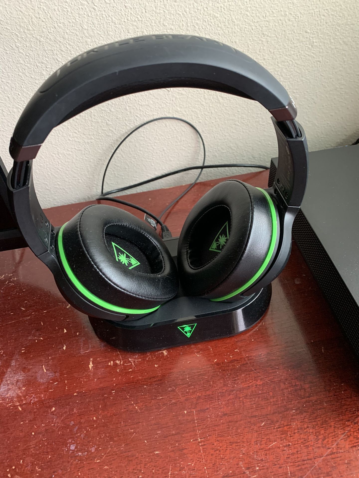 Turtle beach 800x headset for Xbox one