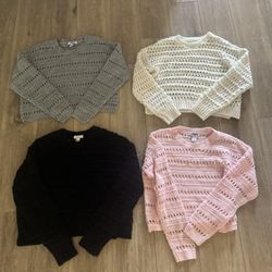 4 Tilly’s sweaters women’s small