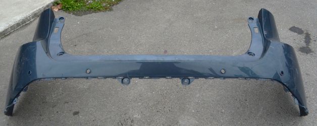 USED REF#U0376 || 2021-2024 TOYOTA VENZA || REAR BUMPER COVER ONLY