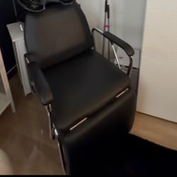 Shampoo Chair 