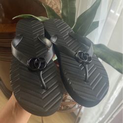 Gucci Sandles Black 