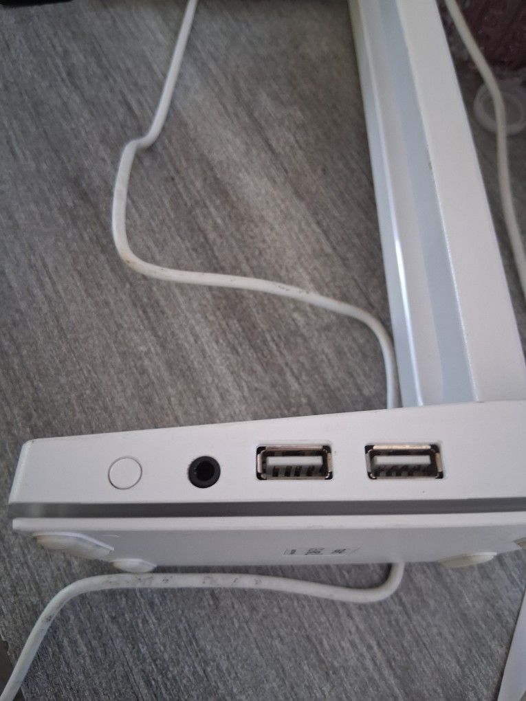 Xbox Headset Charger
