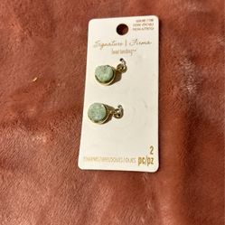 Set Of Jewelry Pieces 