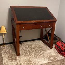 Art Concept Table With Built In Power Functions 