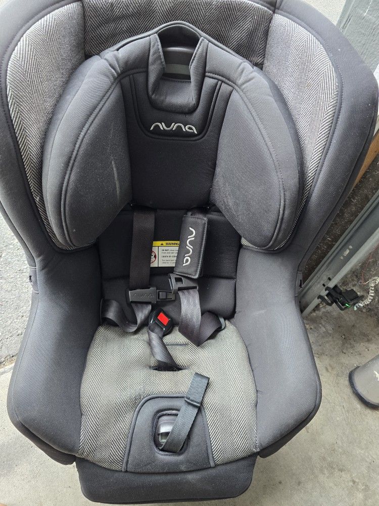 Nuna Car Seat