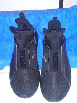 Puma Shoes.. 