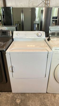 White Maytag Electric Dryer with Knob Controls