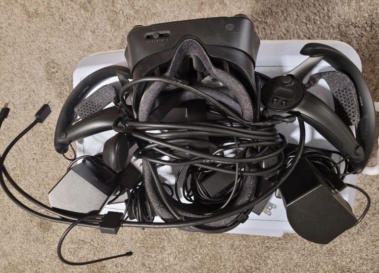 Valve Index PC And Console VR Headset Full Kit - Black - Used