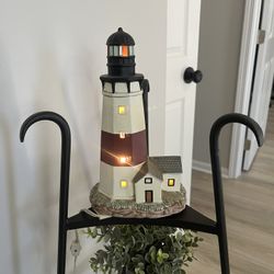 Montauk Point Lighthouse  Lamp