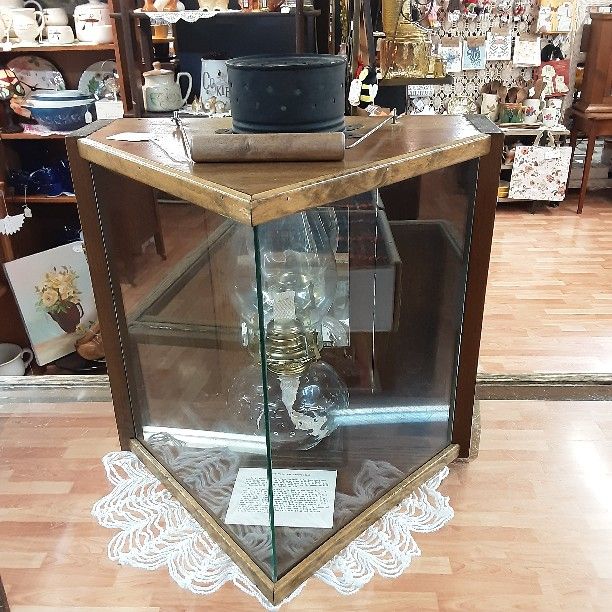 Chesapeake Bay Reproduction Gunning Light- Located In Shelton