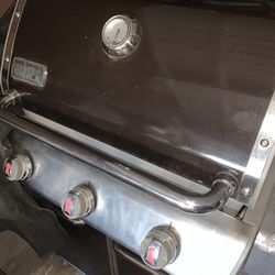 Espresso Colored Weber Genesis E-310 BBQ Grill Propane Asador Three Burners silver stainless steel