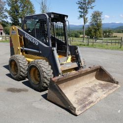 Volvo MC110 `04