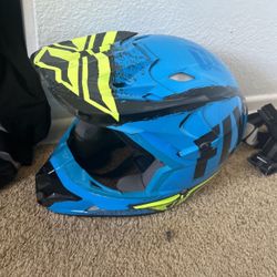 fly racing helmet