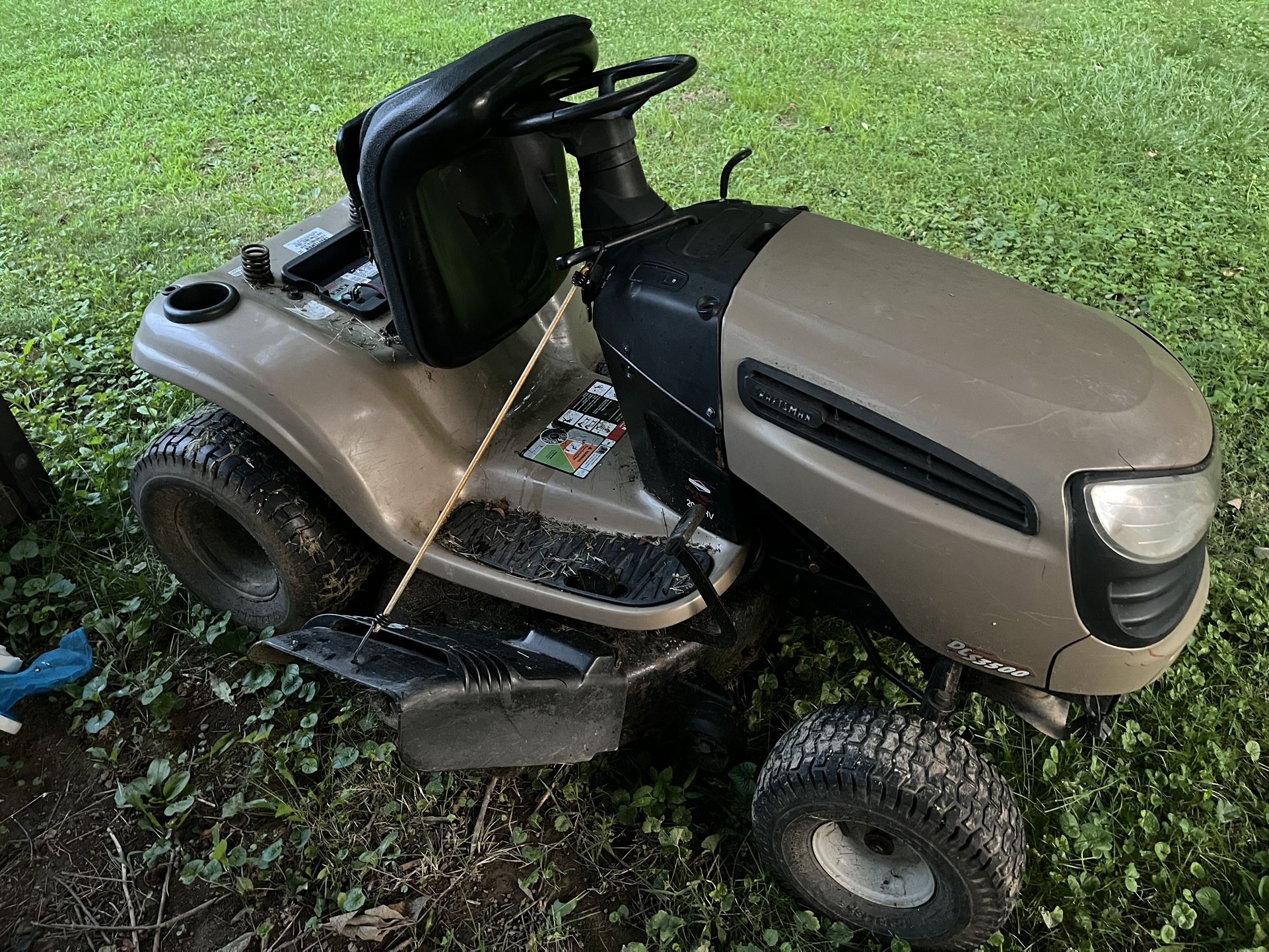 Craftsman Riding Tractor