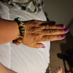 Gorgeous Stretch Shell Bracelet 
