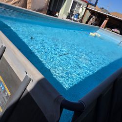 Intex Pool 