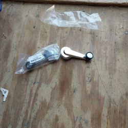 Window Handles For 1981 To 86  Mybe Earler Chevy Truck