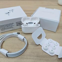 Apple AirPods 2 color white